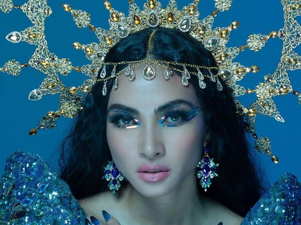 Foto: Miss Universe Filipina 2021 yang Jadi Kontroversi karena Biseksual