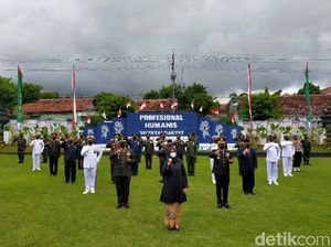 Peringati HUT TNI ke-76, Bupati Ipuk Sampaikan Apresiasi ke Tentara