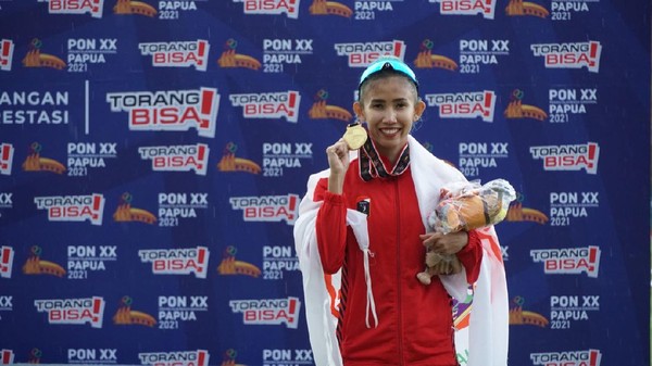 Emilia Nova, PON Papua