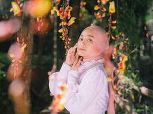 Fatin Rilis Dalam Teduh sebagai Prekuel Jingga Fatin Rilis Dalam Teduh sebagai Prekuel Jingga