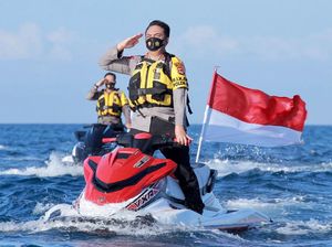 Kapolda NTB Gelar Atraksi Jetski untuk Ucapkan HUT TNI
