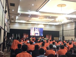 Alasan Partai Buruh Bangkit Kembali: Pengesahan Omnibus Law