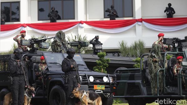 Kopassus Peringati HUT Ke 76 TNI
