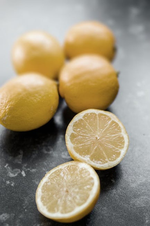 Lemon / foto : pexels.com/DominikaRoseclay