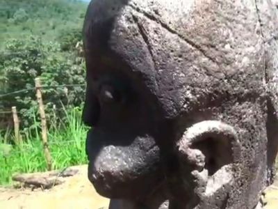 Penampakan Patung Kuno yang Diiringi Petani Kesurupan di Labura