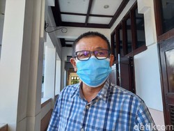 Mobilitas Warga Surabaya Mulai Normal, Satgas Awasi Tempat Nongkrong