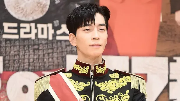 Shin Sung Rok di The Last Empress