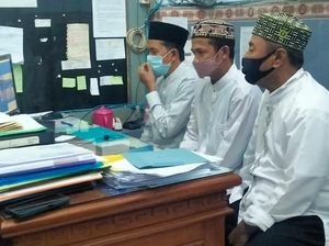 4 Terdakwa Korupsi BOP Ponpes-Sekolah Diniyah Kota Pasuruan Dituntut 1 Tahun Penjara