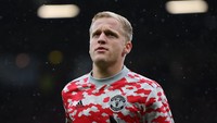 Potensi kedatangan Rangnick juga bisa memberi angin segar buat Donny van de Beek yang dikenal sebagai pemain lihai dan serba bisa. (Foto: Getty Images/Michael Regan)