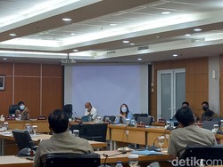 Viani Limardi Hadir Rapat DPRD Usai Dipecat PSI: Saya Fraksi Rakyat!