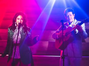 Candra Darusman Ajak Dian Sastro Duet Karena Ingin Cerminkan Semangat Kolaborasi Candra Darusman Ajak Dian Sastro Duet Karena Ingin Cerminkan Semangat Kolaborasi