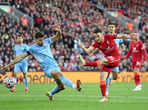 Diogo Jota Akhirnya Main di Anfield yang Penuh, Apa Rasanya?