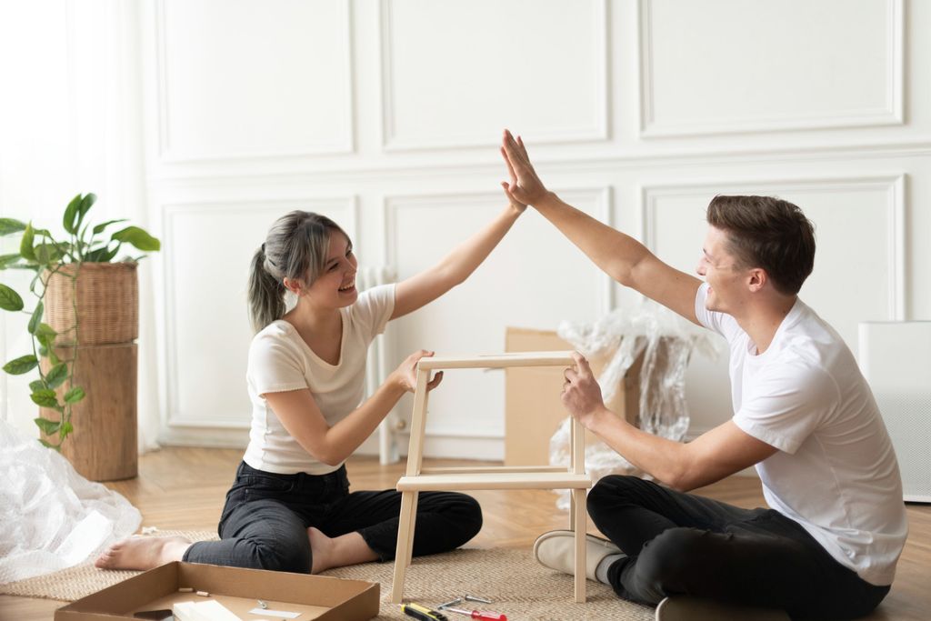 Foto: Mau Memulai Bisnis Bareng Pasangan? Diskusikanlah 6 Hal Penting ini Sejak Awal/freepik.com/rawpixel.com