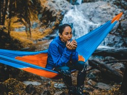 Rahasia Sehat Meriam Bellina Tetap Bugar di Usia 57 Tahun