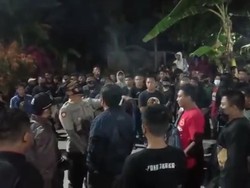 Latihan Reog di Ponorogo Dibubarkan Polisi Karena Timbulkan Kerumunan