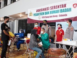 Capaian Masih 38%, Vaksinasi Lansia di Sidoarjo Terus Digencarkan