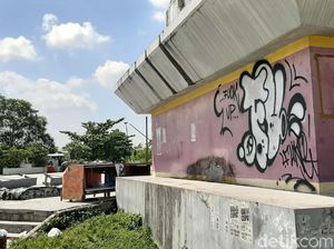 Aduh! Deretan Bangunan Ini Terbengkalai Usai Gelaran Akbar Aduh! Deretan Bangunan Ini Terbengkalai Usai Gelaran Akbar