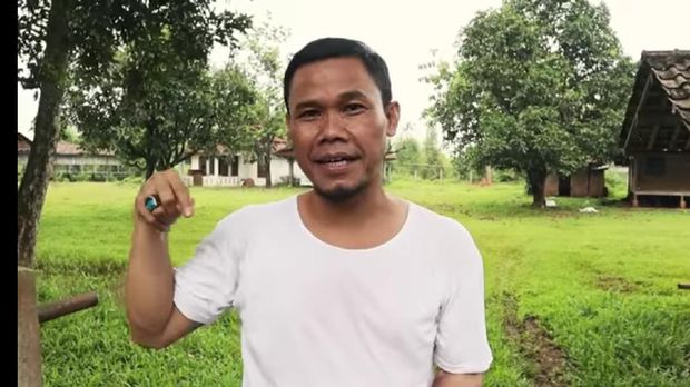 Akri Patrio Kini Sibuk Berternak Entog, Kambing dan Kerbau