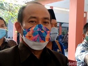 Intip Garasi Bupati Pemalang yang Kena OTT KPK: Harta Rp 1 M Cuma Punya 1 Mobil! Intip Garasi Bupati Pemalang yang Kena OTT KPK: Harta Rp 1 M Cuma Punya 1 Mobil!