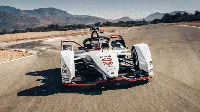 Yang Belum Tau Mobil Formula E, Ini Dia Aksinya