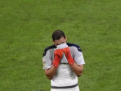 Kok Bisa-bisanya Fans AC Milan Serang Donnarumma?