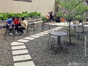 Terbaru di Bandung! Di Coffee Shop Ini Kamu Bisa Hangout Sambil Nikmati Sunset