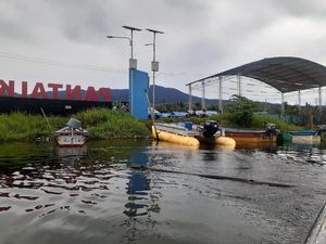 PON XX Papua: Ayo Mampir ke Pantai Khalkote, Tempat Mainnya Buaya! PON XX Papua: Ayo Mampir ke Pantai Khalkote, Tempat Mainnya Buaya!