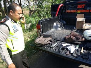 Cerita Kombes Adi Vivid Tangkap Pemilik Bom 35 Kg Saat Jokowi ke Cirebon Cerita Kombes Adi Vivid Tangkap Pemilik Bom 35 Kg Saat Jokowi ke Cirebon