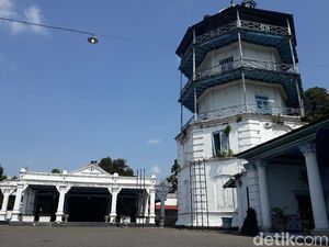 Mengenang 77 Tahun Keraton Surakarta Bergabung RI Namun Berakhir Kepahitan Mengenang 77 Tahun Keraton Surakarta Bergabung RI Namun Berakhir Kepahitan