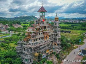 Petani Bangun Istana 10 Lantai Rp 33 M, Begini Desainnya yang Bikin Bingung
