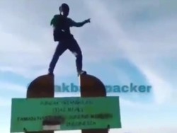 7 Fakta Tak Terpuji Pendaki Panjat-Joget di Atas Tugu Puncak Merbabu