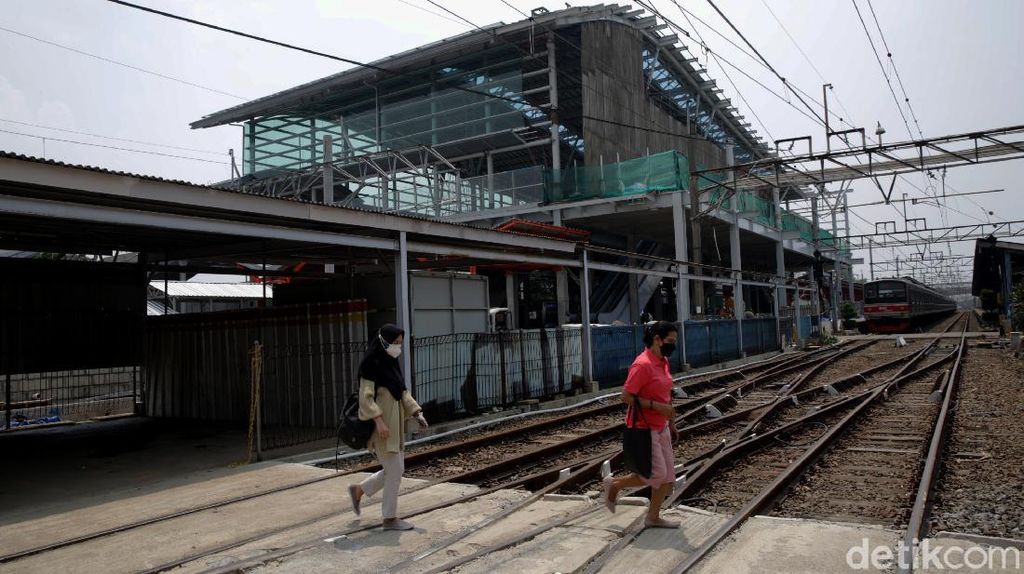 Rampung Akhir Tahun, Revitalisasi Stasiun Bekasi Terus Dikebut