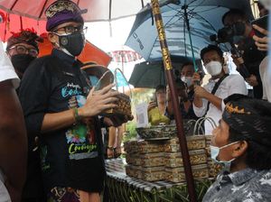 Beli 100 Bokor, Sandiaga Dukung Penyandang Disabilitas di Bali