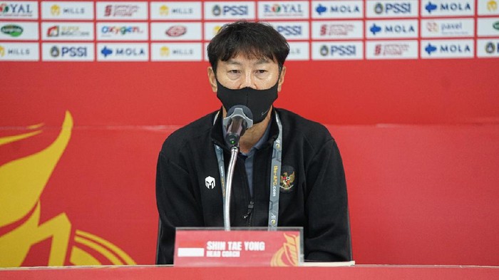 Shin Tae-yong, Latihan Timnas