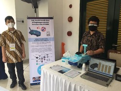 Keren! 2 Siswa SMP di Bogor Ciptakan Robot yang Berpotensi Basmi Virus