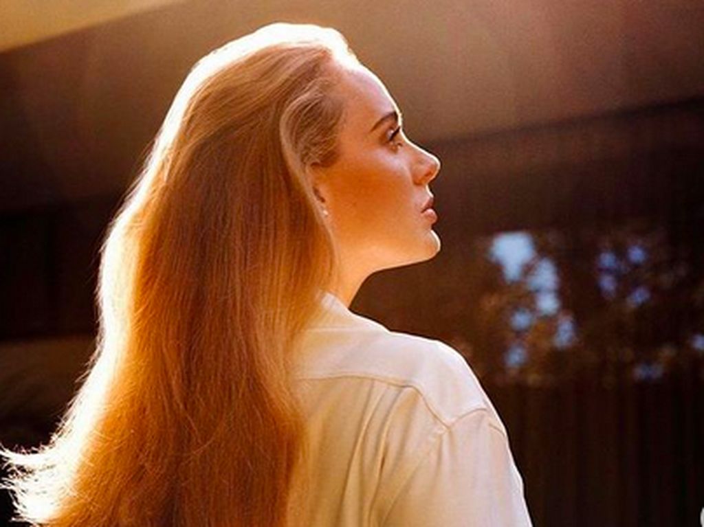 Spotify Turuti Permintaan Adele, Hilangkan Tombol Shuffle di Album