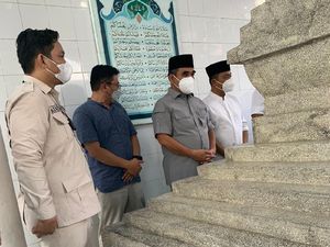 Pimpinan MPR Ahmad Muzani Ziarah ke Makam Pangeran Diponegoro