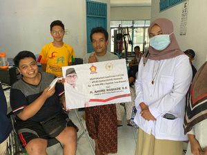 Andre Rosiade Bantu Atlet Paralimpik Sumbar