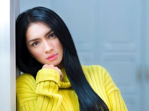 Token Listrik-Telur Gulung: Receh Orang Lain, Tidak untuk Angel Karamoy Token Listrik-Telur Gulung: Receh Orang Lain, Tidak untuk Angel Karamoy