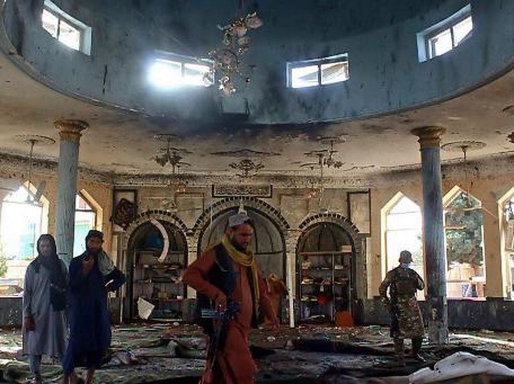 Ngeri! Bom Meledak di Masjid Afghanistan saat Salat Jumat, 33 Tewas