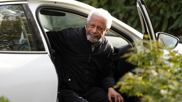 Ekspresi Abdulrazak Gurnah, Bekas Pengungsi Afrika yang Raih Nobel Sastra