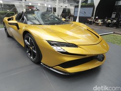 First Impression Ferrari SF90 Spider: Ferrari Paling Sangar datang ke Indonesia