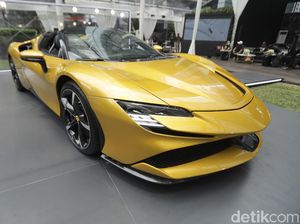 First Impression Ferrari SF90 Spider: Ferrari Paling Sangar datang ke Indonesia First Impression Ferrari SF90 Spider: Ferrari Paling Sangar datang ke Indonesia