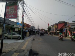 Jl WR Supratman Kian Lega dari Tiang-tiang, Warga Minta Pemkot Tuntaskan!
