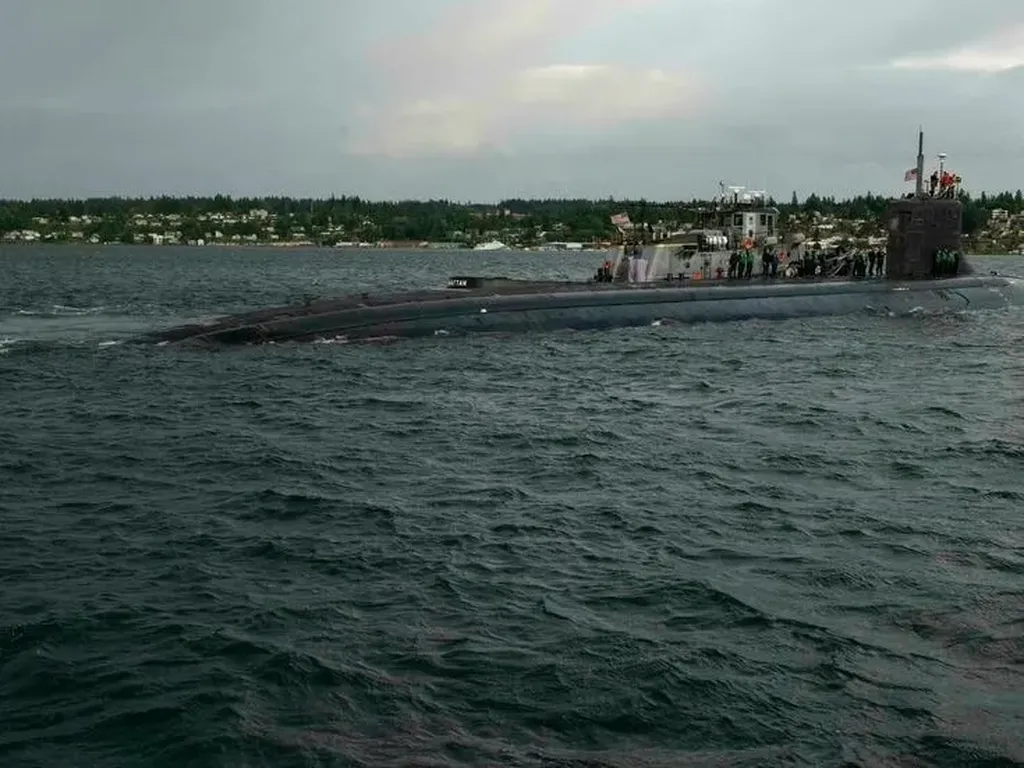 Misteri Objek Ditabrak Kapal Selam AS di Laut China Selatan Diselidiki Misteri Objek Ditabrak Kapal Selam AS di Laut China Selatan Diselidiki