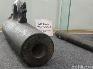Meriam Tua di Kasepuhan Cirebon: Jejak Cinta dan Pembebasan Jayakarta Meriam Tua di Kasepuhan Cirebon: Jejak Cinta dan Pembebasan Jayakarta