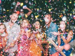 Ini yang Harus Disiapkan agar Pengeluaran Momen Tahun Baru Terkendali