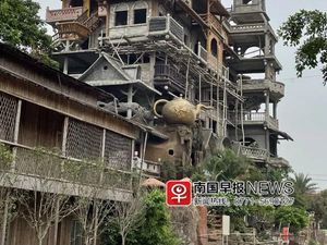 Wow! Petani Bikin Bangunan Senilai Rp 28 M, Bentuknya Unik Banget