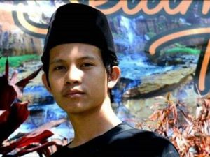 Sarjana (Jangan) Melupakan Desa