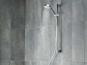 Kenapa Air Shower Bau Telur Busuk? Bisa Jadi Pertanda... Kenapa Air Shower Bau Telur Busuk? Bisa Jadi Pertanda...